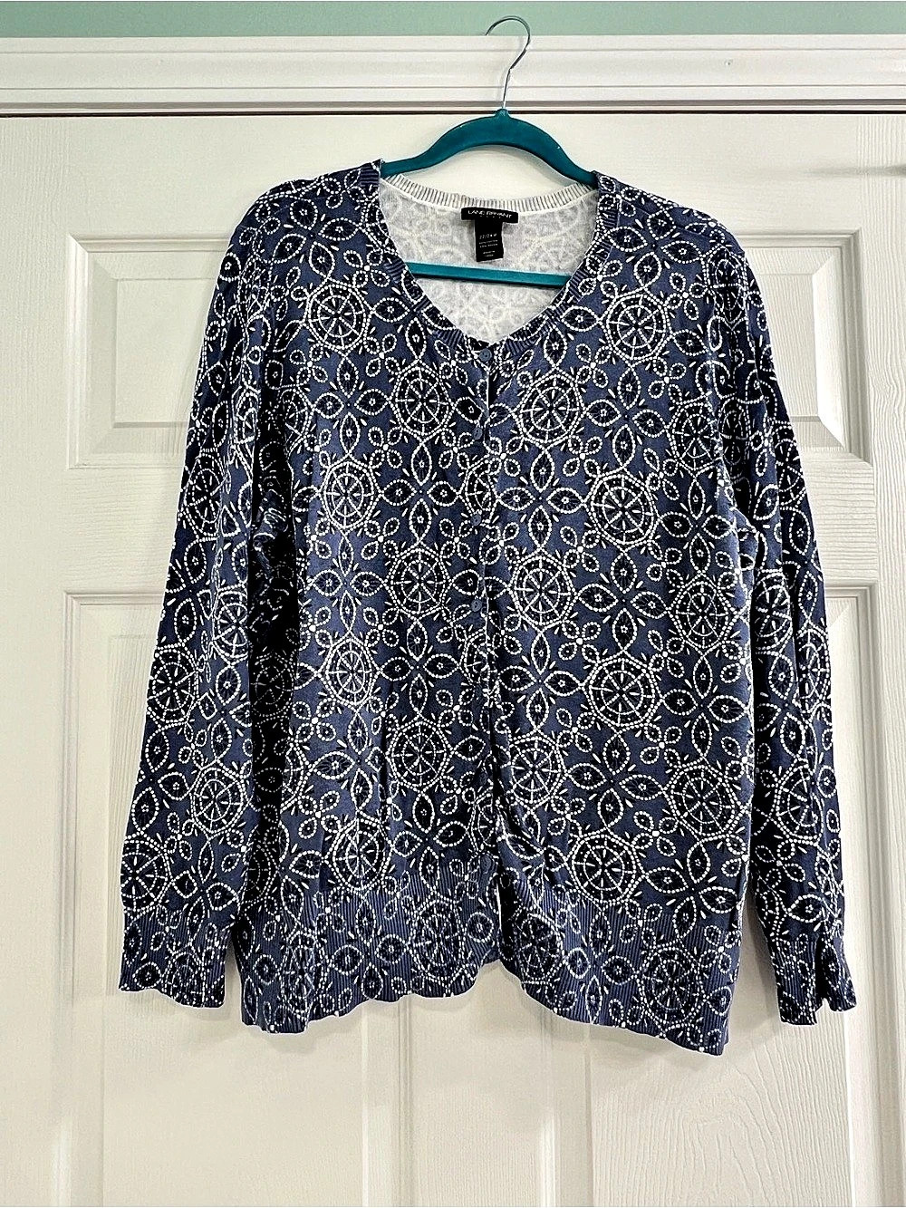 Lane Bryant blue medallion print cardigan and matching cami, size 22/24W